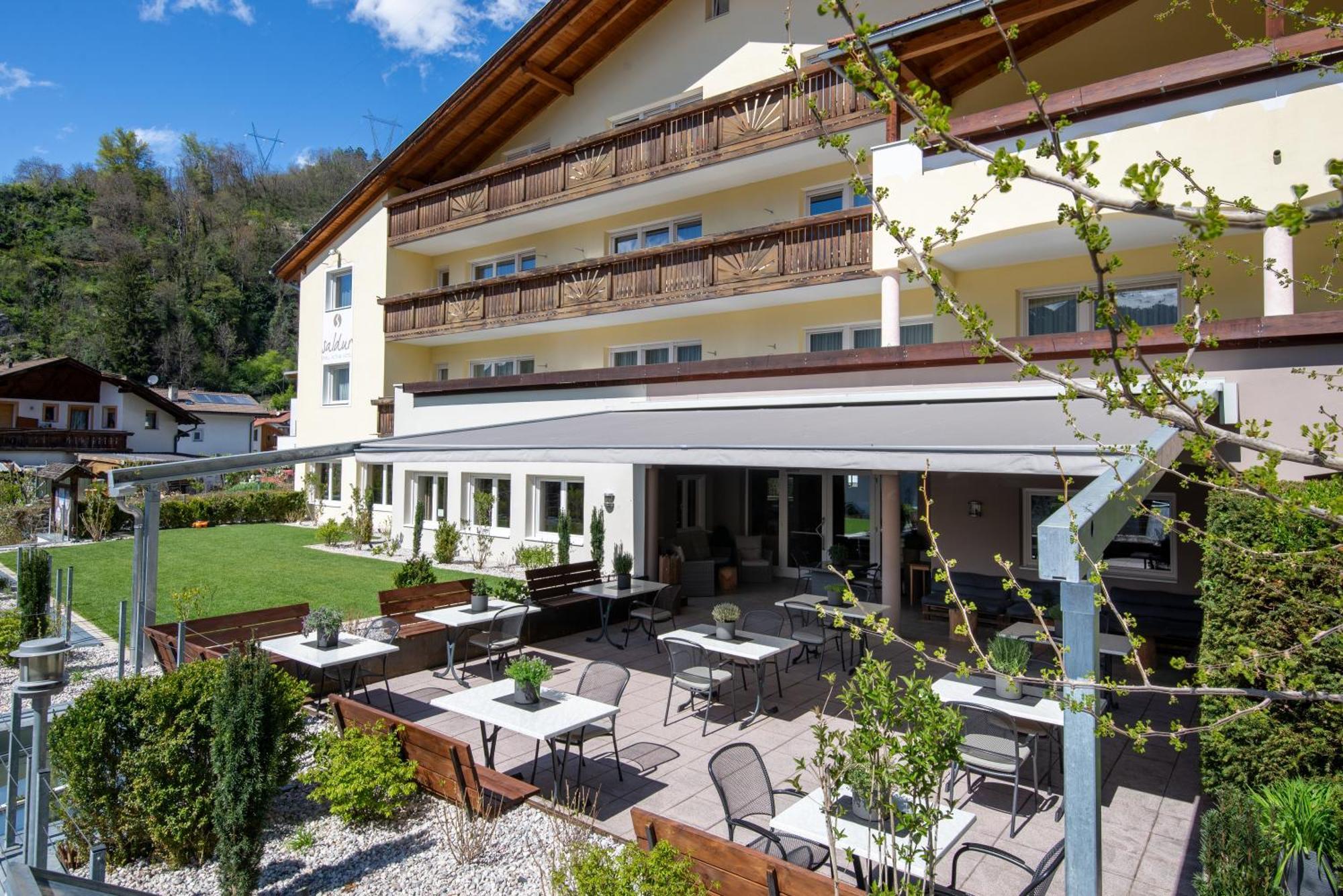 Saldur Small Active Hotel Sluderno Exterior foto